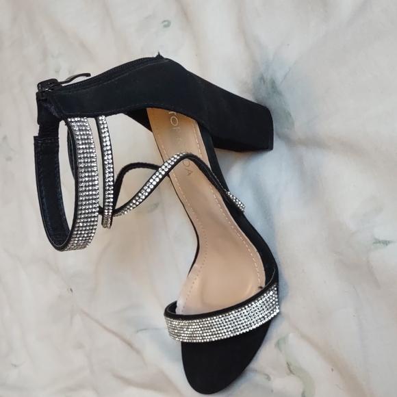 High hells - Picture 4 of 5